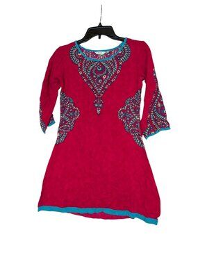 Max Womens XS Red Tunic With Blue Embroidered Accents & 3/4 Sleeves Lightweight